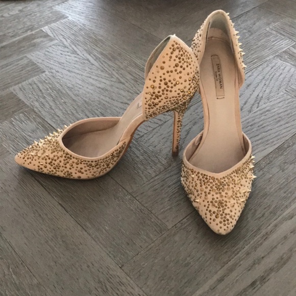 Zara: vamp shoe with studded heel - Picture 10 of 12